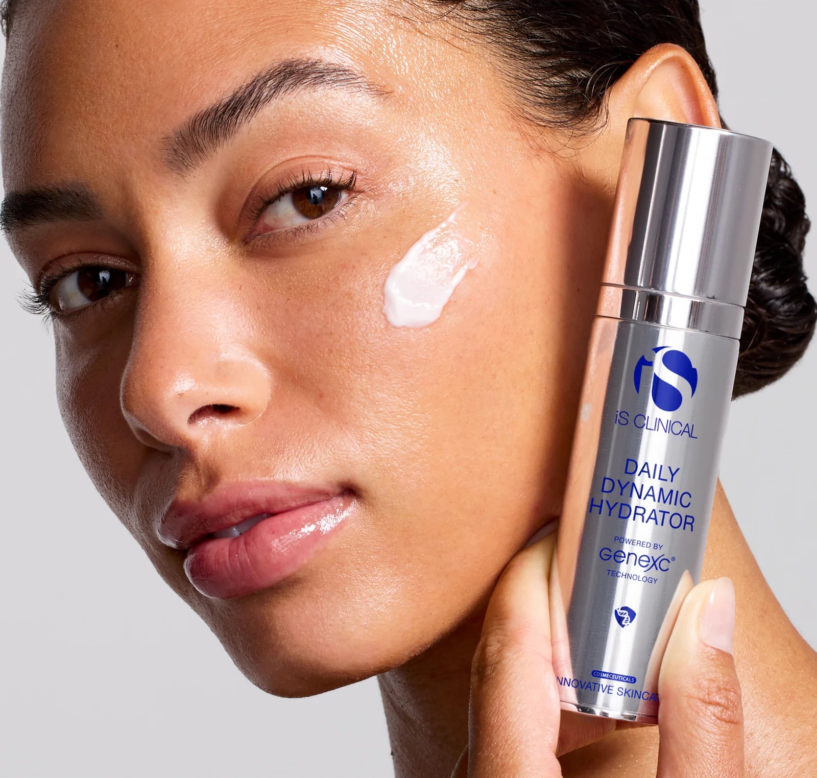 iS Clinical Daily Dynamic Hydrator